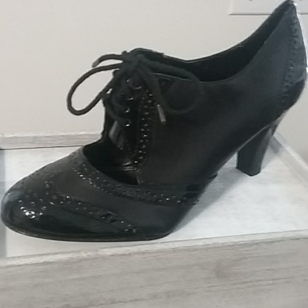 Connie gorgeous dress oxford heel